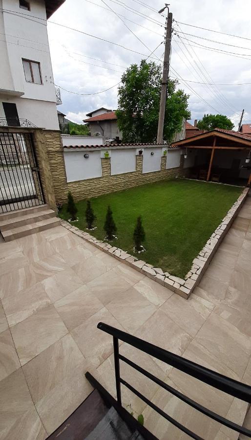 Къща За Гости Чечев Sapareva Banya Exterior photo